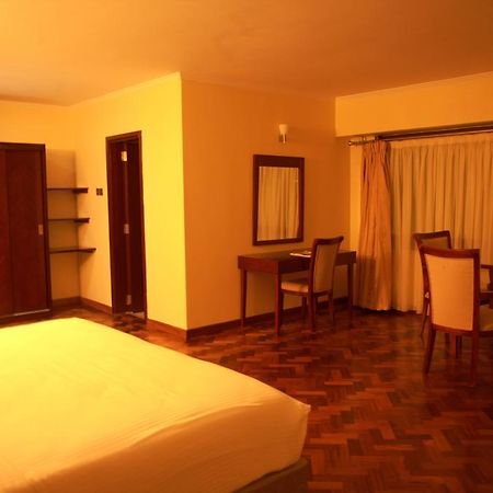 Osinkirri Hotel Kilimani Найроби Экстерьер фото